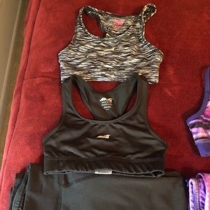 Sport bra with matching leggings